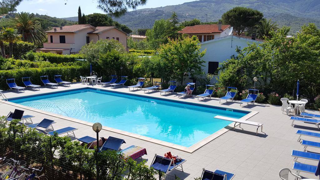 Hotel Lilly Marina di Campo Εξωτερικό φωτογραφία