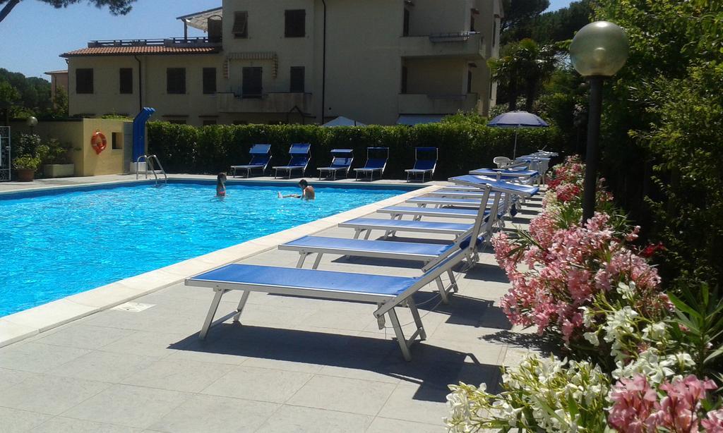 Hotel Lilly Marina di Campo Εξωτερικό φωτογραφία